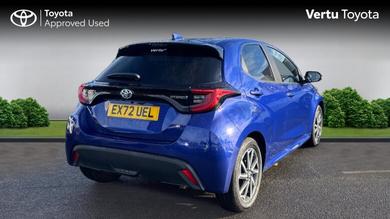 Toyota Yaris 1.5 Hybrid Design 5dr CVT Hybrid Hatchback